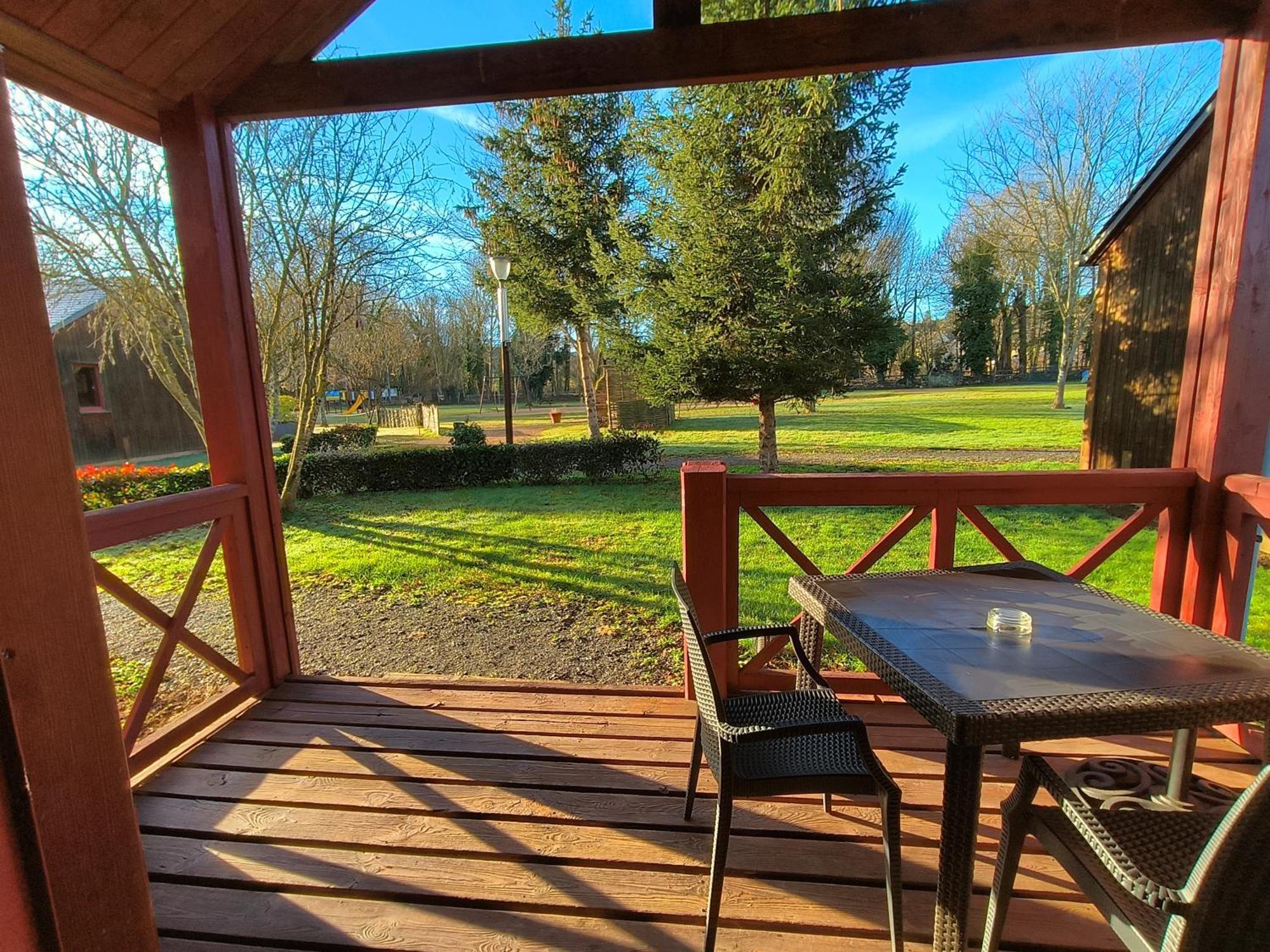 Chalets De La Colagne Bourgs sur Colagne Luaran gambar